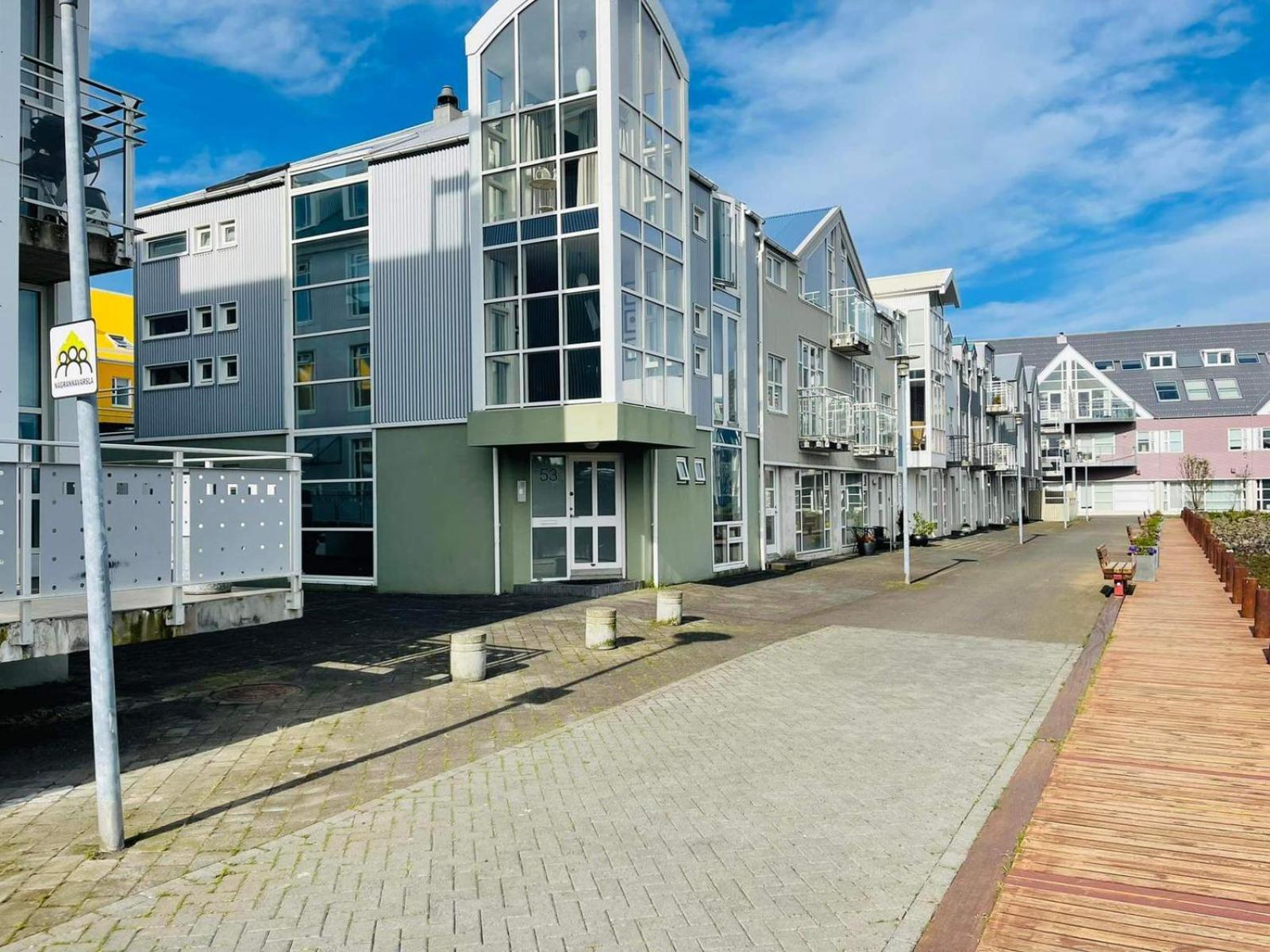 Studio Apartment With Ocean View Reykjavík Zewnętrze zdjęcie