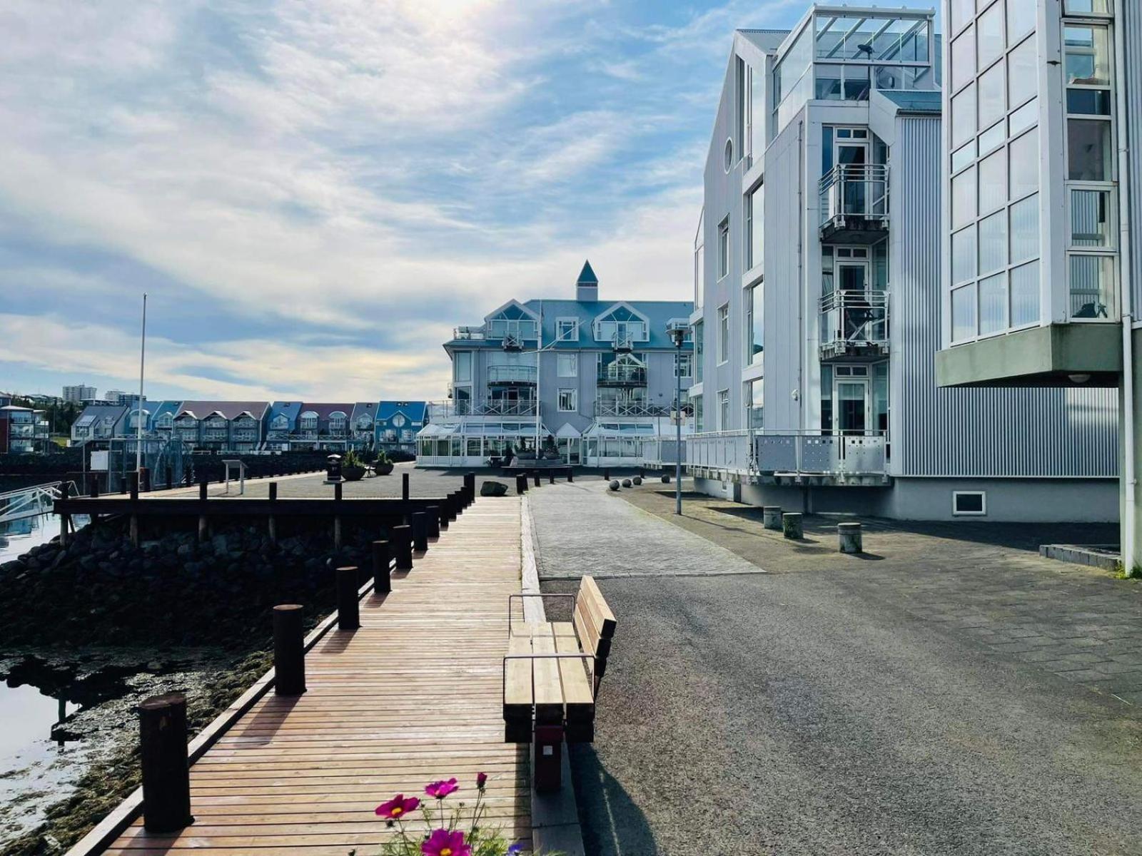 Studio Apartment With Ocean View Reykjavík Zewnętrze zdjęcie